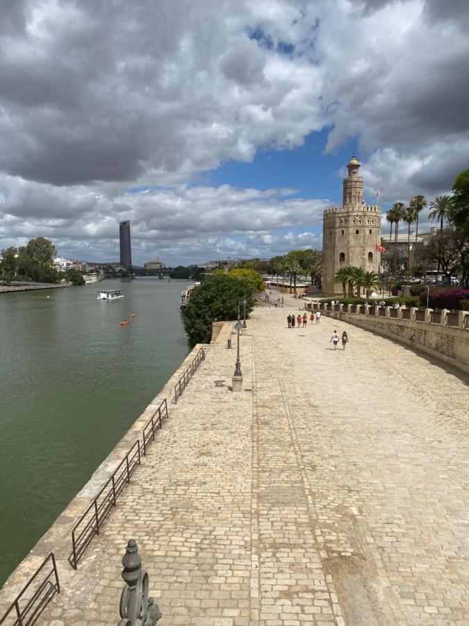 An Indian Bollywood Sevilla Experience - For Families, Couples & Business Trips Екстериор снимка